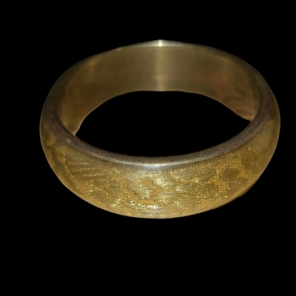 6" Vintage Gold Colour Fashion Acrylic Bangle L8 - Picture 2 of 2